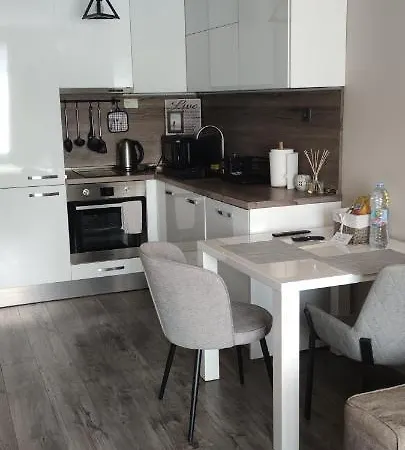 Apartment студио Bella